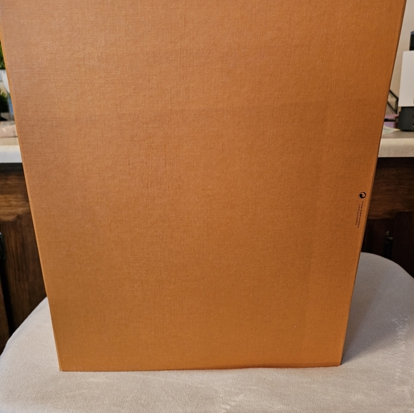 Louis Vuitton Orange Box - Picture 4 of 6